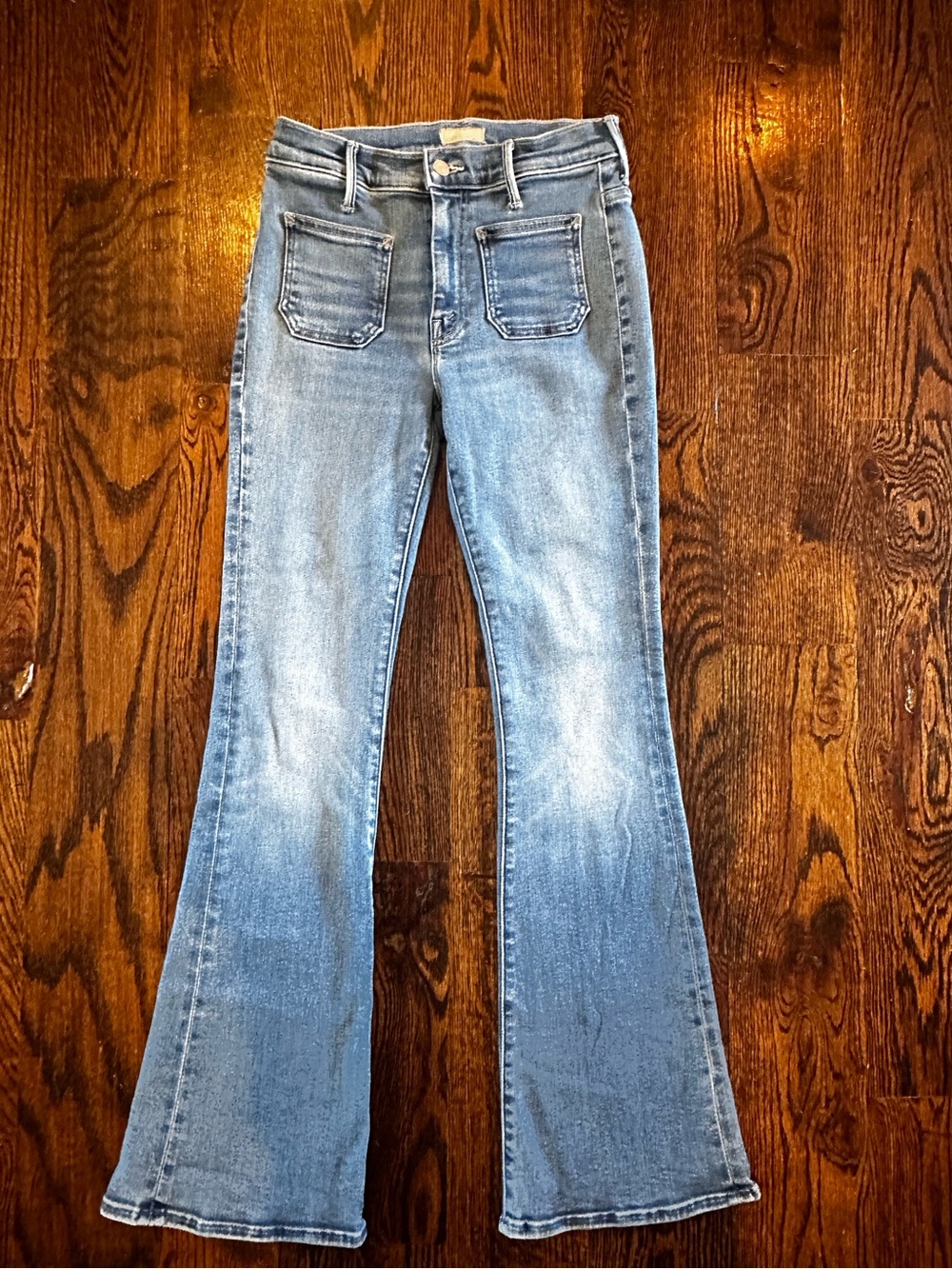 Mother Jeans- Patch Pocket Weekender
